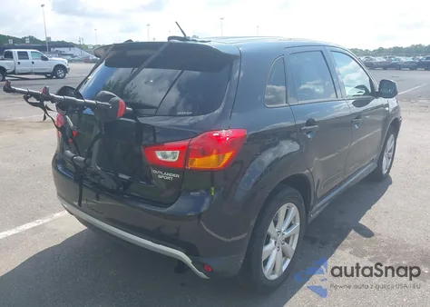 2015 Mitsubishi Outlander Sport Es z USA, uszkodzony, nr VIN 4A4AR3AU5FE037806